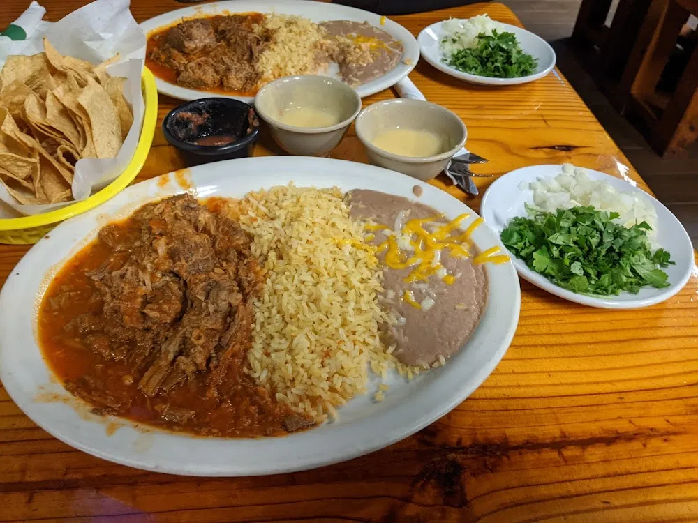 El Rodeo Plate